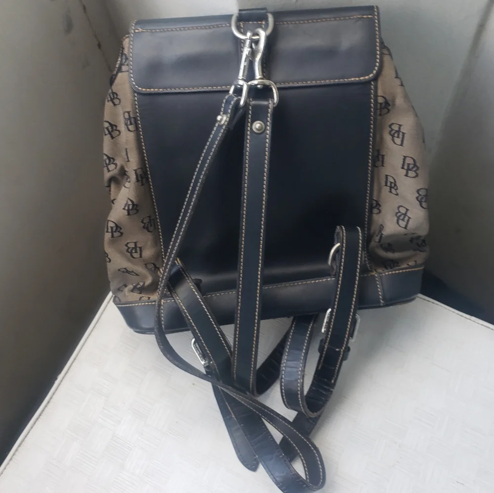 Vtg Dooney & Bourke signature monogram canvas leather backpack